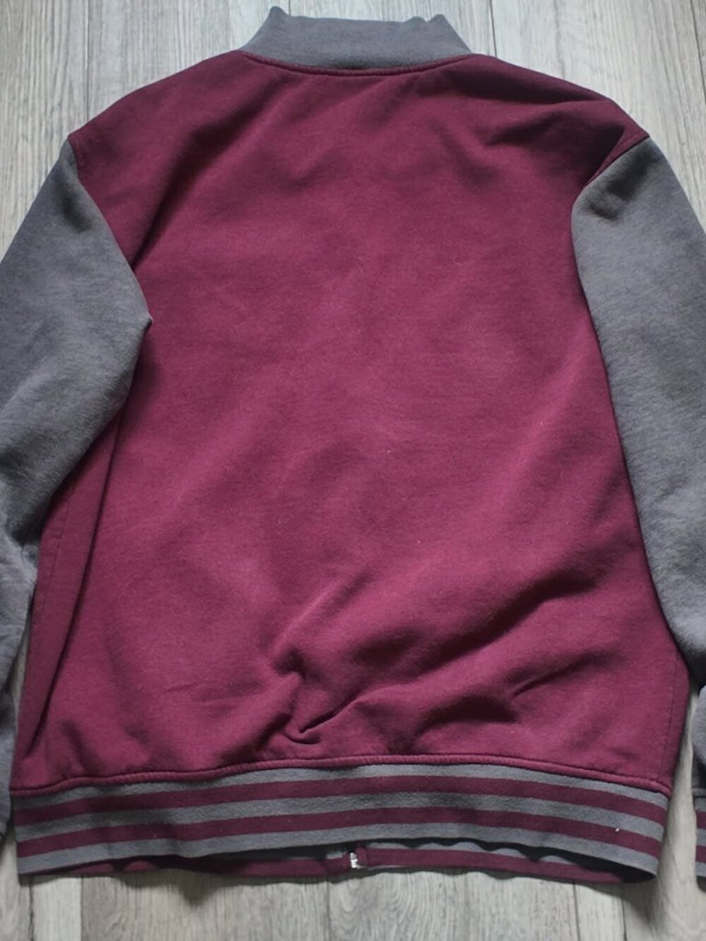 DC Shoes Varsity Bomber Jacket Full Zip Burgundy and Grey Men's Size Large (L) - Picture 2 of 6